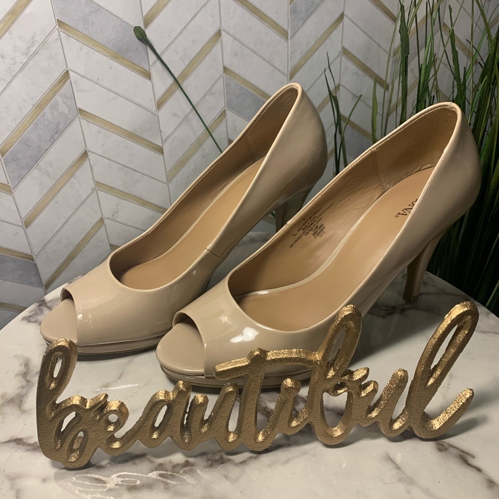 Nude heels open toe